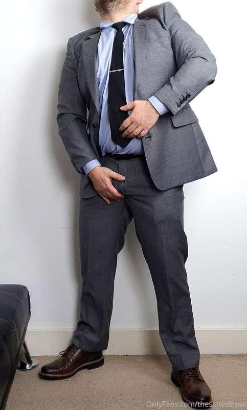 thesuitedboss image #5