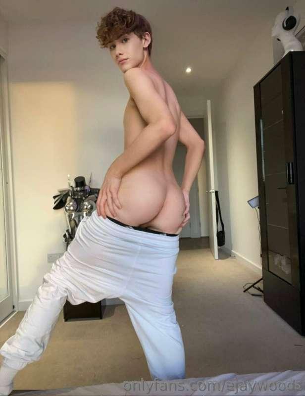 ejaywoods image #1