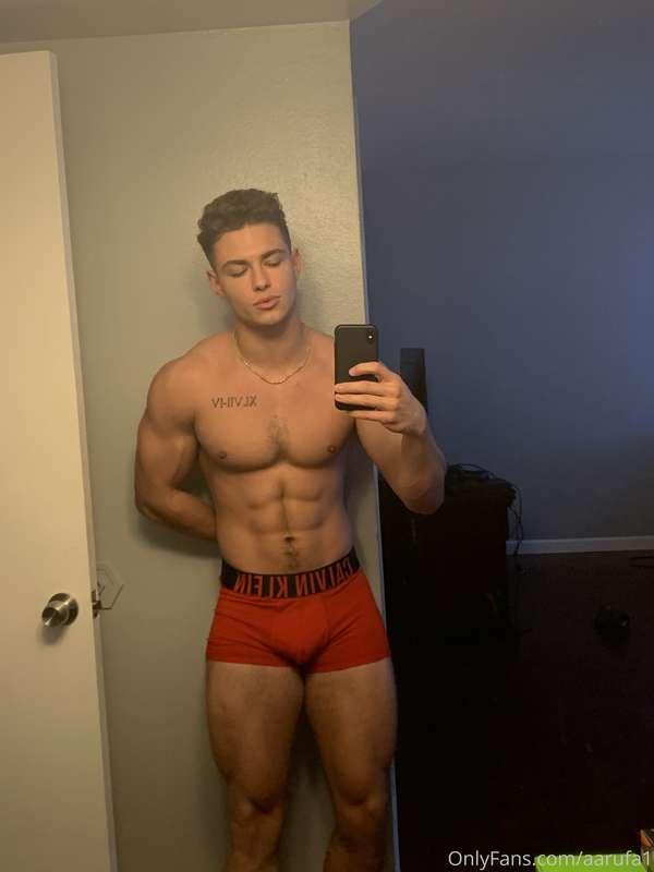 Highly requested 🍑 play video just got sent to your DM’s 💦