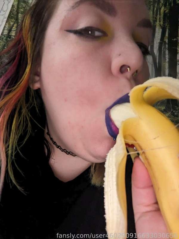 user460290916633030656 image #2