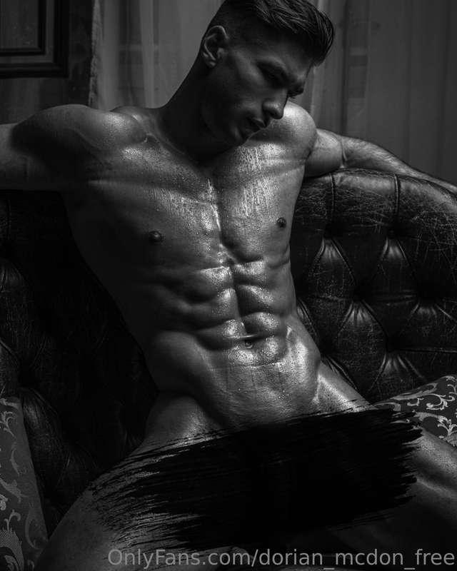 The Million shades of black 🖤