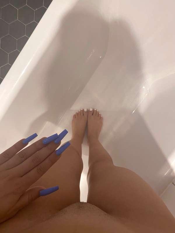 hairy pussy nails on fleek