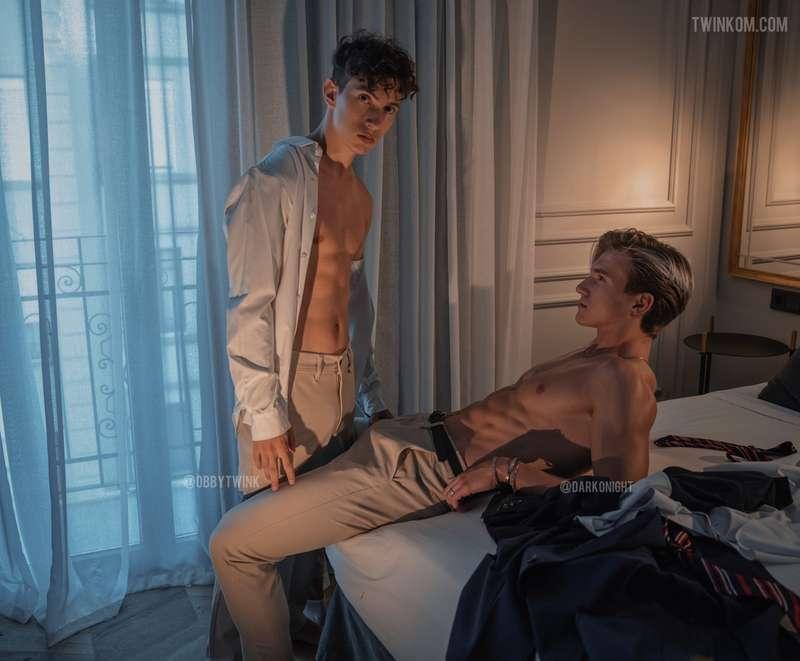 Boys are getting wild  Models: @obbytwink  @dark0night