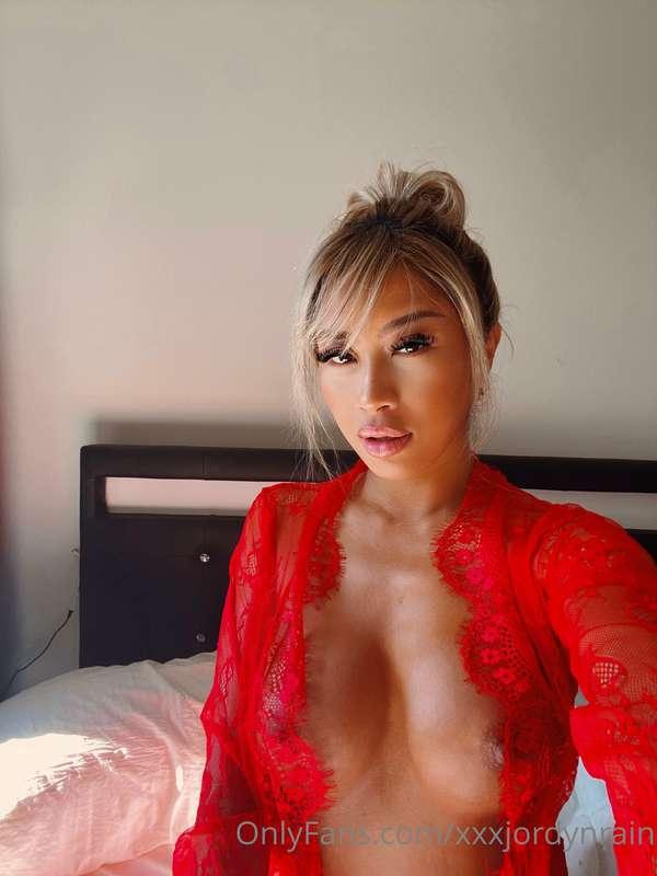 TGIF 🌹