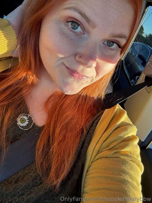 Selfie Sunday in the car 💋🥰