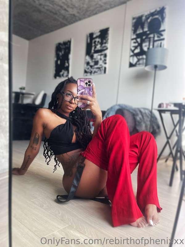 I get sooo horny. Pull my pants down and fuck me?