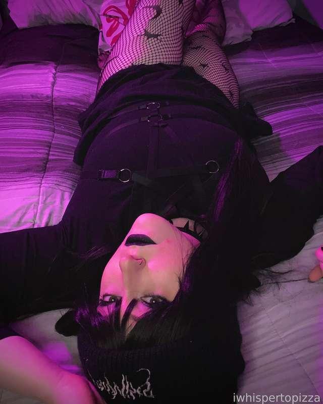 user396059627109756928 image #11