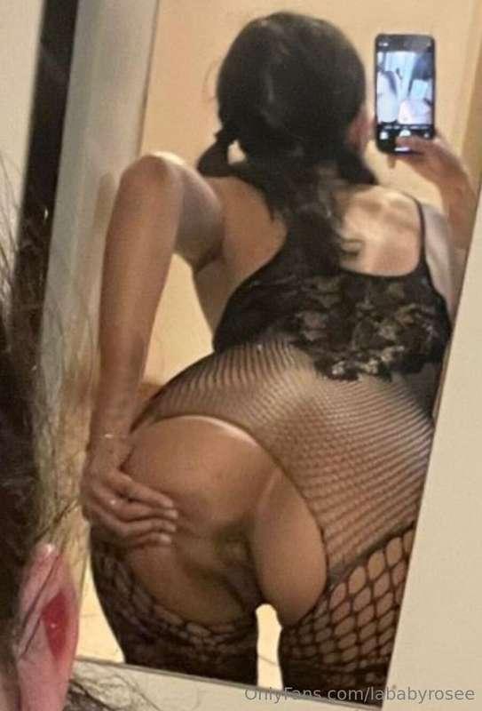 Hey che ne dici ? ti incuriosisce vedermi così ? sblocca le ..