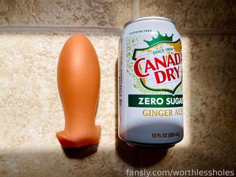 Welp. Gonna have to be exceptionally careful with this plug since my #peehole will swallow it base and all, completely into my bladder. Ugh, it feels SO good though. 😭

#fyp #pisshole #bladder #urethra #sextoy #buttplug #extreme #insertion #object #extremeinsertion #dildo #bigdildon#hugetoy #bigtoy