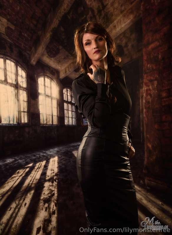 lilymonsterfree image #16