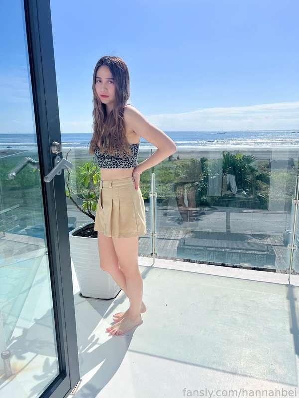 I wanna have some fun with you on this beautiful day &lt;3

🍰 #legs #feet #nonnude #skirt #gfe #girlnextdoor #brunette #cutie #teen #mixed 🍰