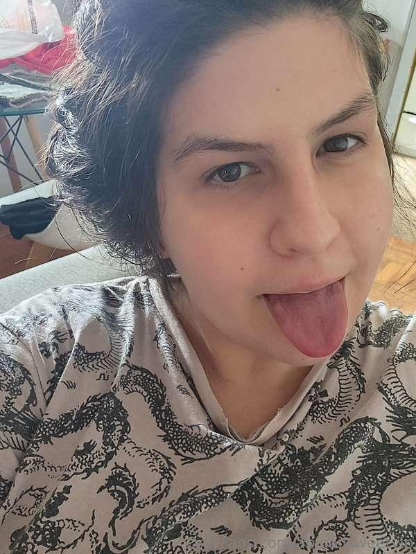 Cum on my mouth 🤤🥵