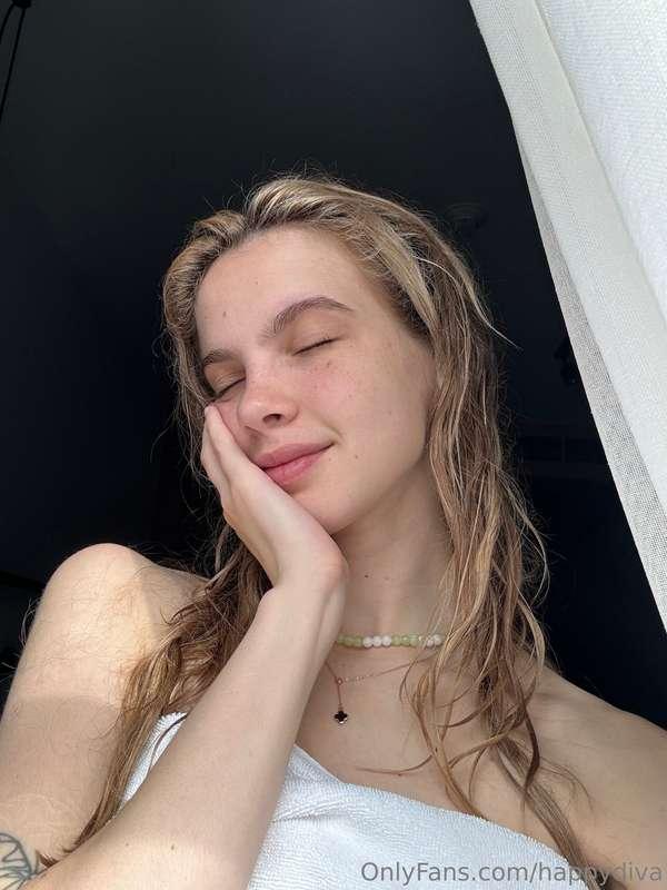 Relaxing after a bubble bath is not only a pleasant physical..