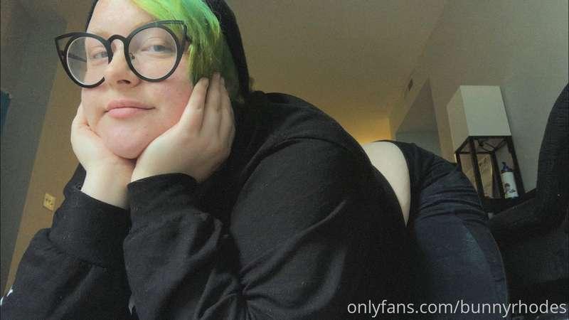 i just really like on/off photos idk!! they’re cute