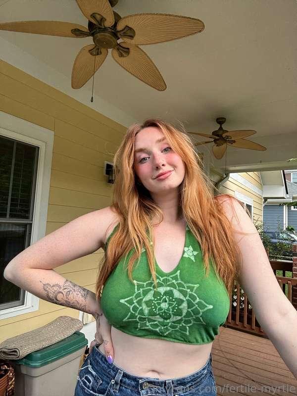 wild&free ☘️🤍✨ what do you think of my bed head? 😆