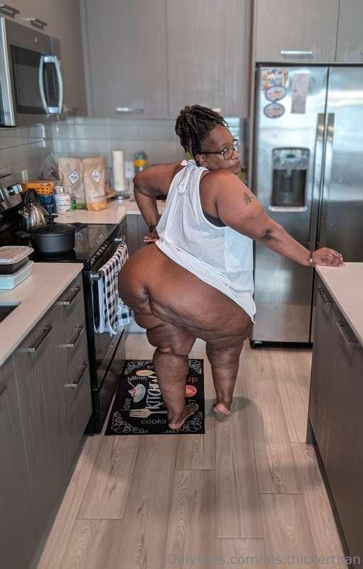 Happy Hump day!! 😘 