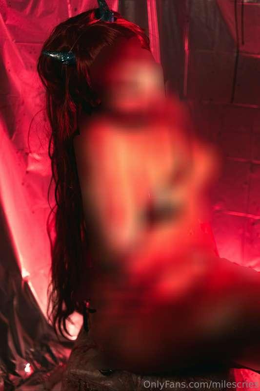 Lingerie wasn't ment for murder I guess that's why it falls ..
