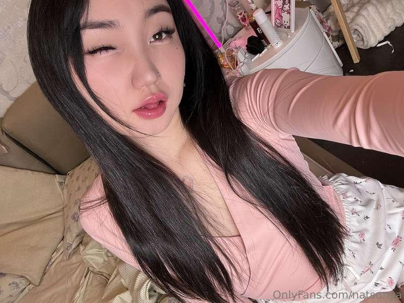 My lashes got a refresh, so full and fluffy, I’m delighted (..