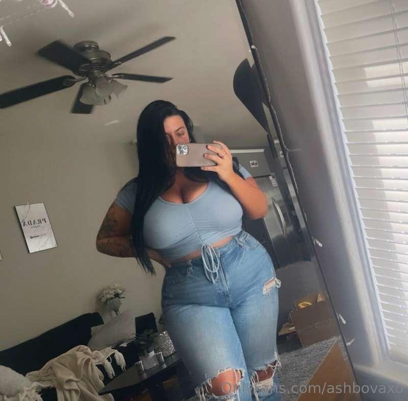 ootd, wanna see what's underneath? ;)