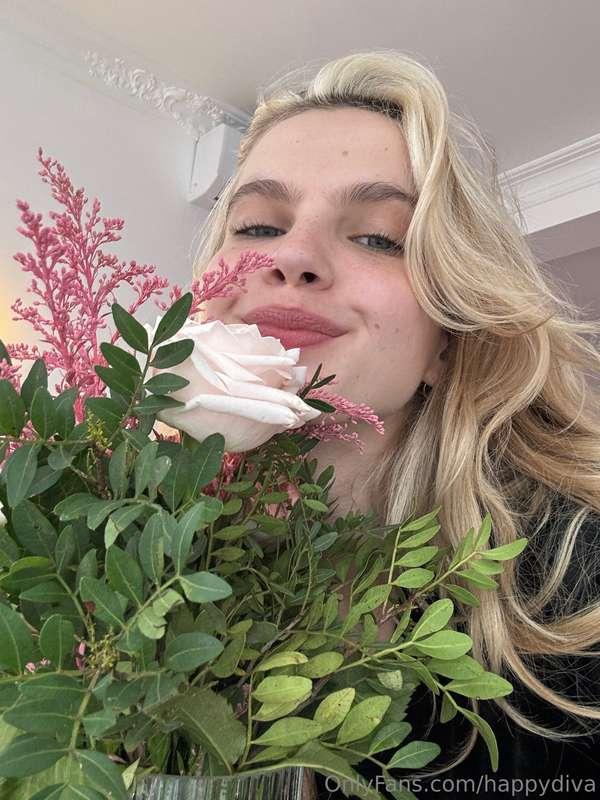 Flowers are an amazing creation of nature that can instantly..