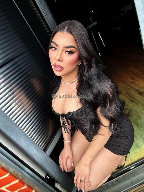 Available to chat honey 🔥😈🫦