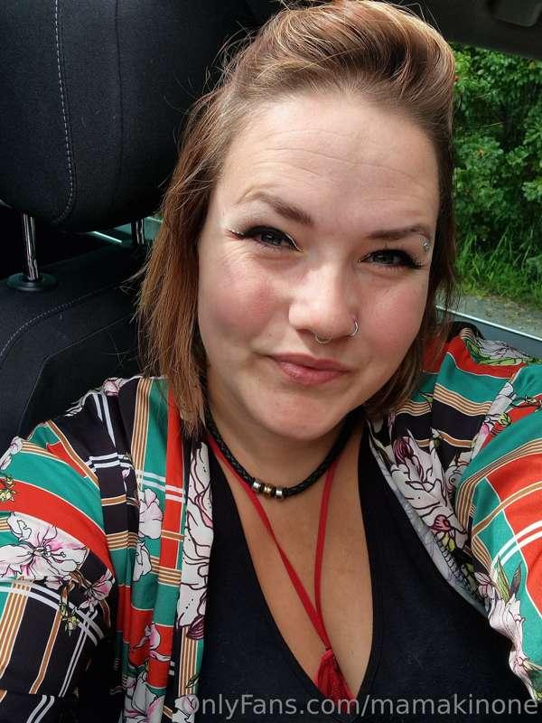 Going to get some pictures done with @nordicdkgirl and @its_..