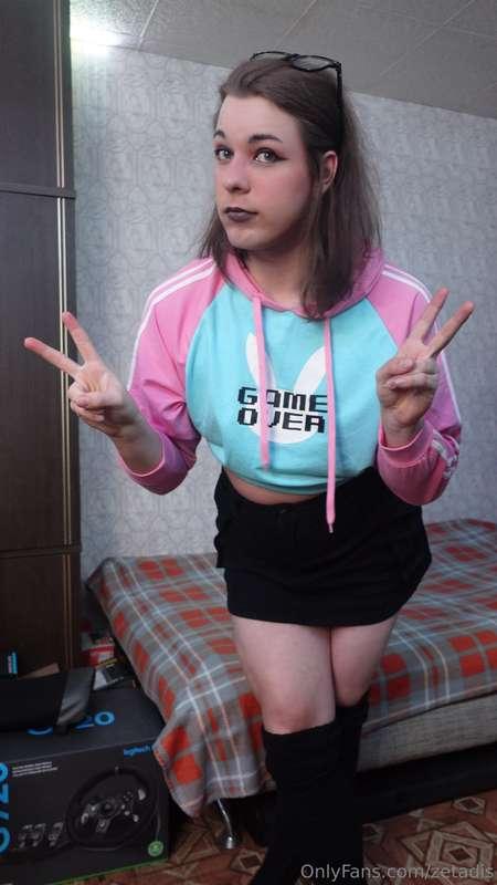 It's gaming time with your bestie Jeff the shark