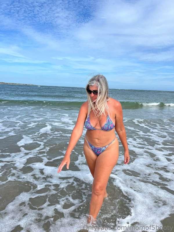 momof5booty image #8