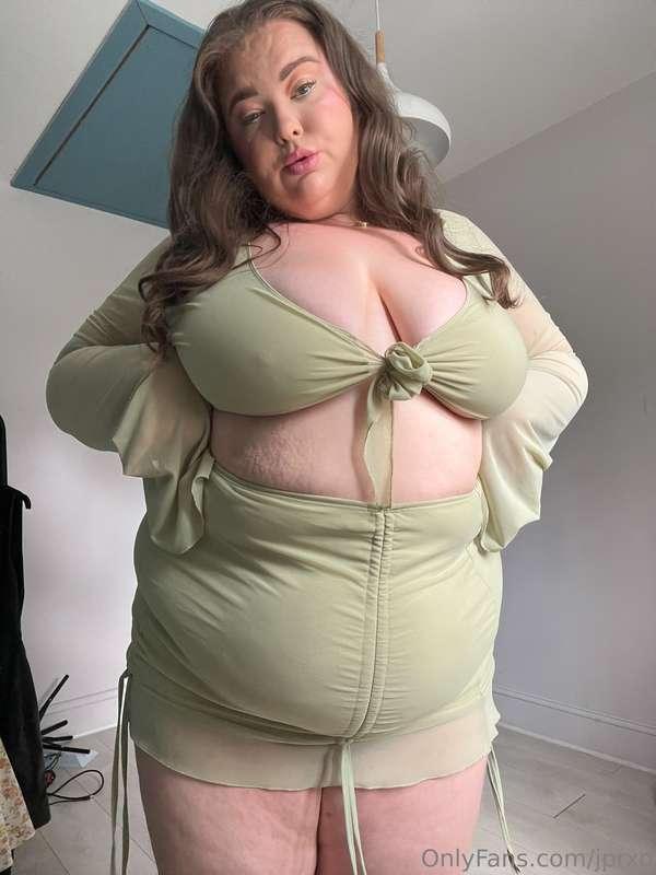 I love dressing up fancy 