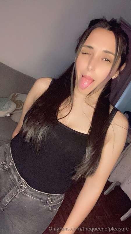 👅
