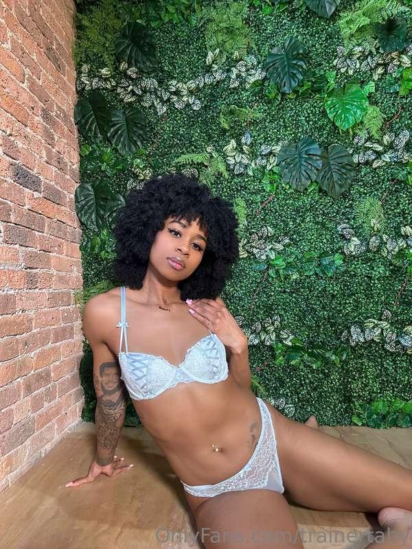 Do you have a map? I keep getting lost in your eyes. 🗺️😍