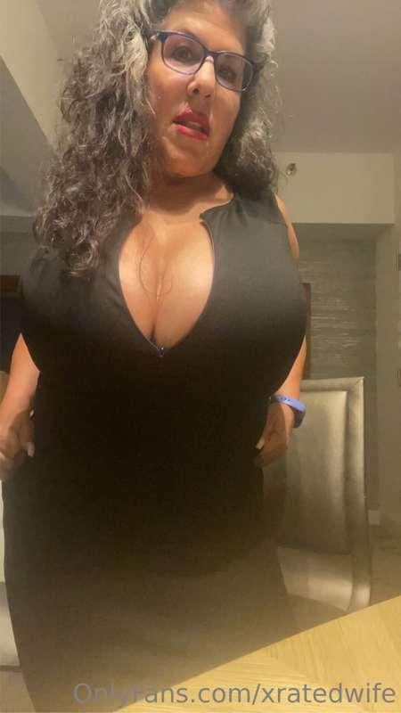 Your new teacher Ms Carol Fox! Come in and sit down. We have..