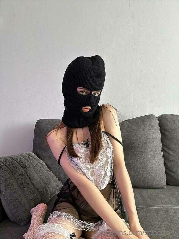 Why are maids always so naughty...