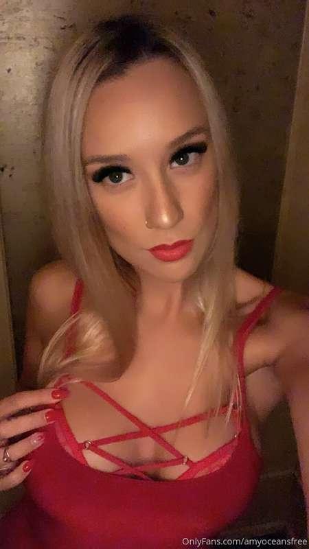 There's a shade of red for every mood... @amyoceans