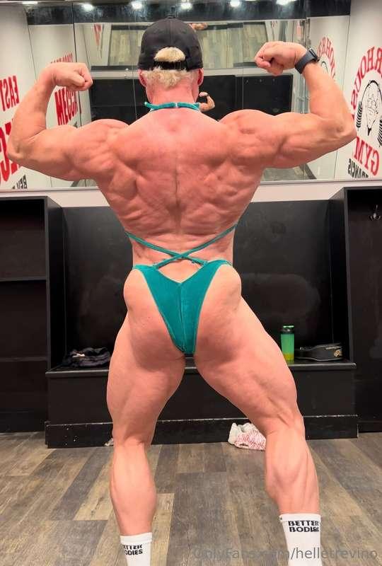 Hi guys we are getting close to the O and I need to book fli..