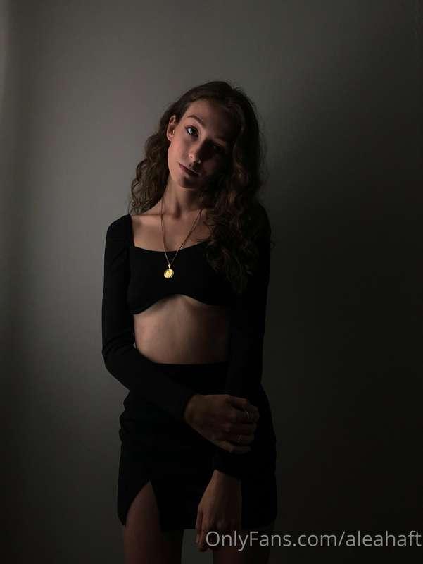 A little photoshoot I took a few days ago ;)) I thought I wo..