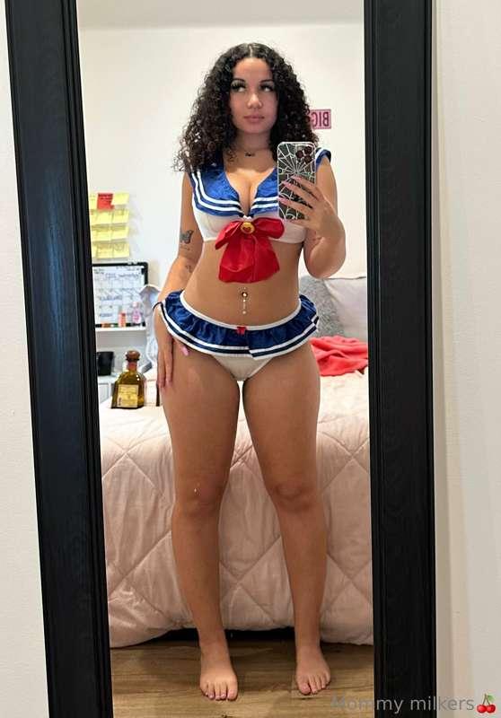 We LIVE baby, cum join me 💙