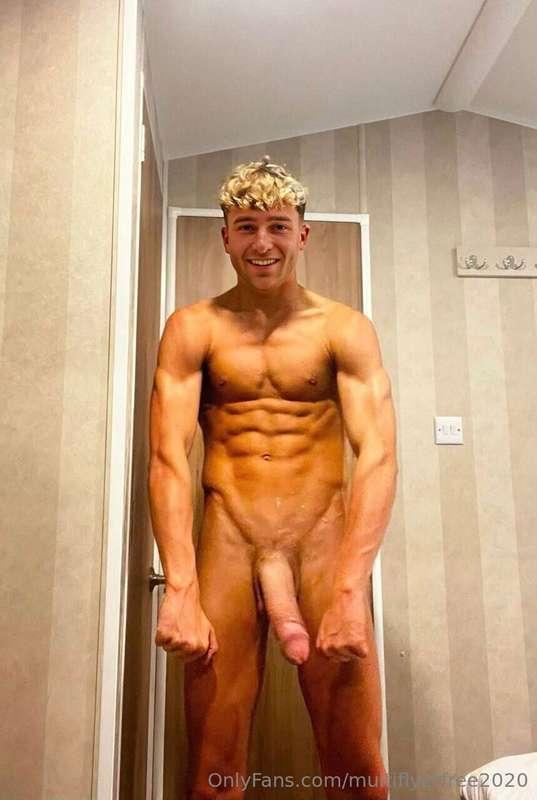 𝗬𝗼𝘂𝗿 𝗯𝗶𝗴𝗴𝗲𝘀𝘁 𝗳𝗮𝗻𝘁𝗮𝘀𝘆 𝗮𝗯𝗼𝘂𝘁 𝗯𝗲𝗰𝗼𝗺𝗶𝗻𝗴 𝗿𝗲𝗮𝗹𝗶𝘁𝘆 @twink_joey , 𝗼𝗻..