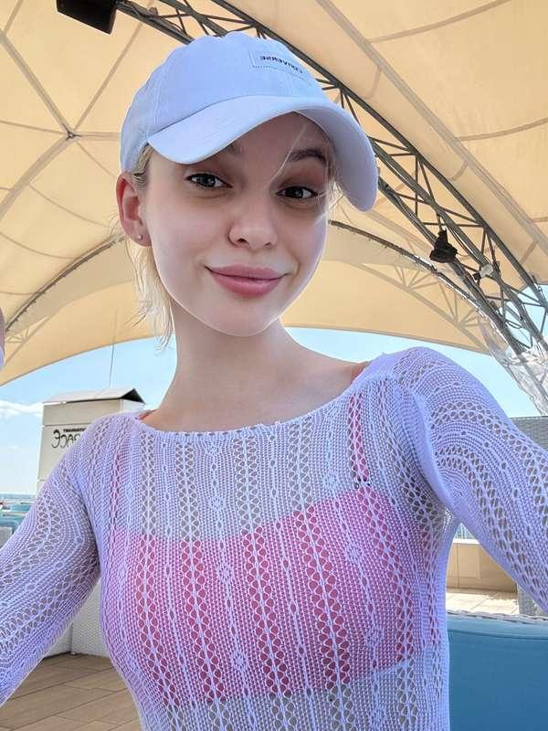 Today, I decided to spend some time in the warm sun, enjoyin..