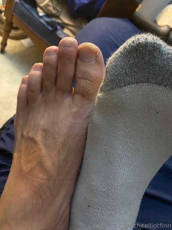 What is your favorite socks or no socks? 