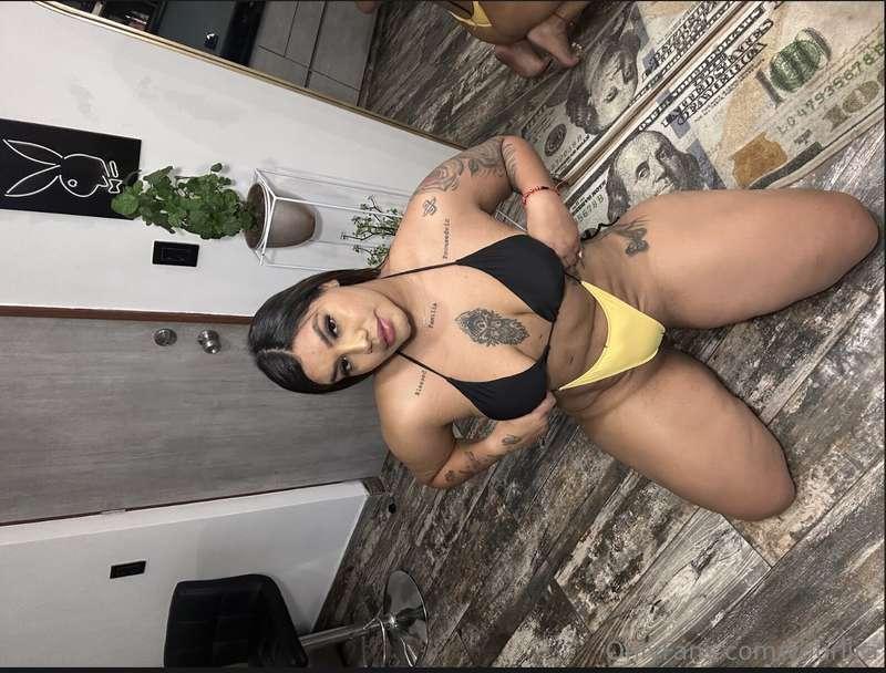on my kneees now baby 🥵 what do you think is next? 