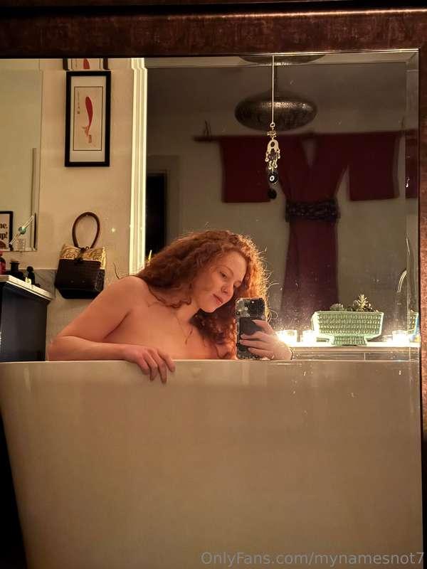 I wish I was in a giant bathtub rn 😭😭😭