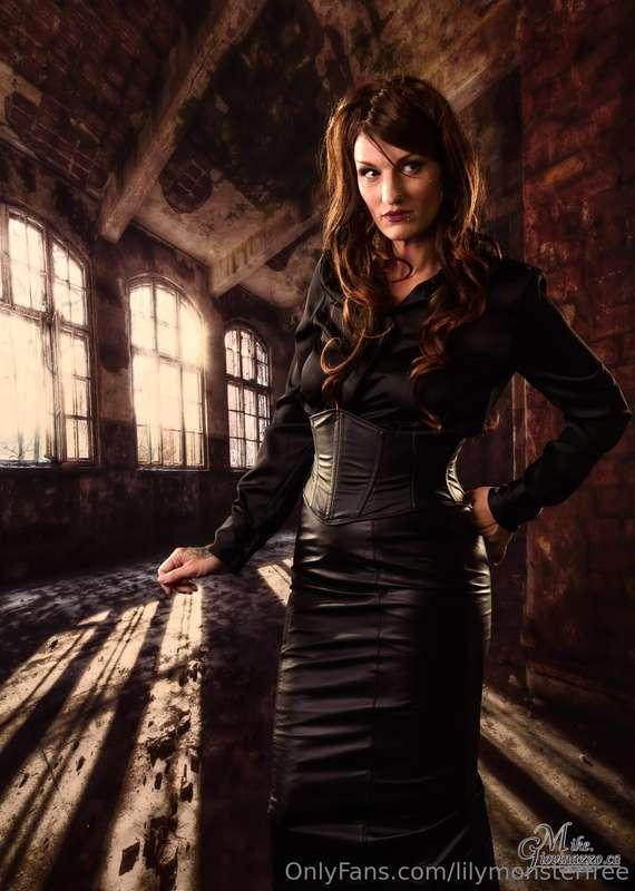 lilymonsterfree image #10