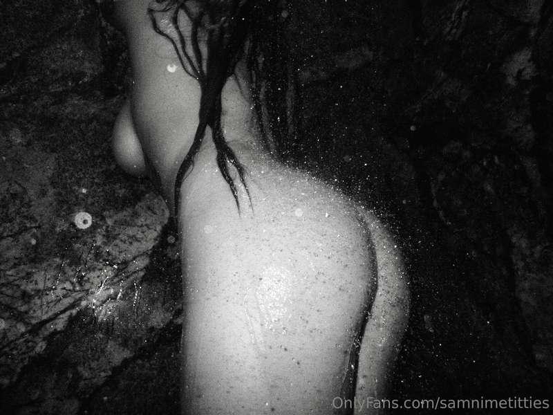 i need a cock in my mouth rn 