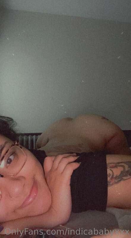 Wanna eat it? 🍑