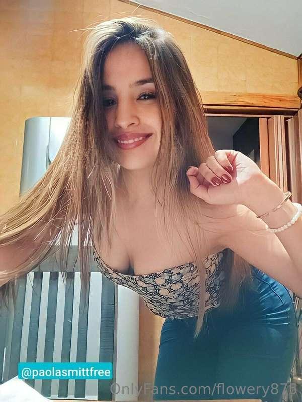 # 👇 𝗙𝗿𝗲𝗲 𝗦𝘂𝗯𝘀𝗰𝗿𝗶𝗽𝘁𝗶𝗼𝗻   👇
🍑 @paolasmittfree  🍑 @paolasmittfr..