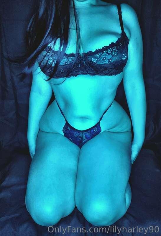 🎶All the right junk in all the right places 🎶
Watch my curve..