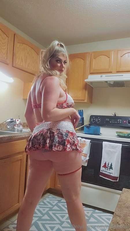 erotiqued image #3