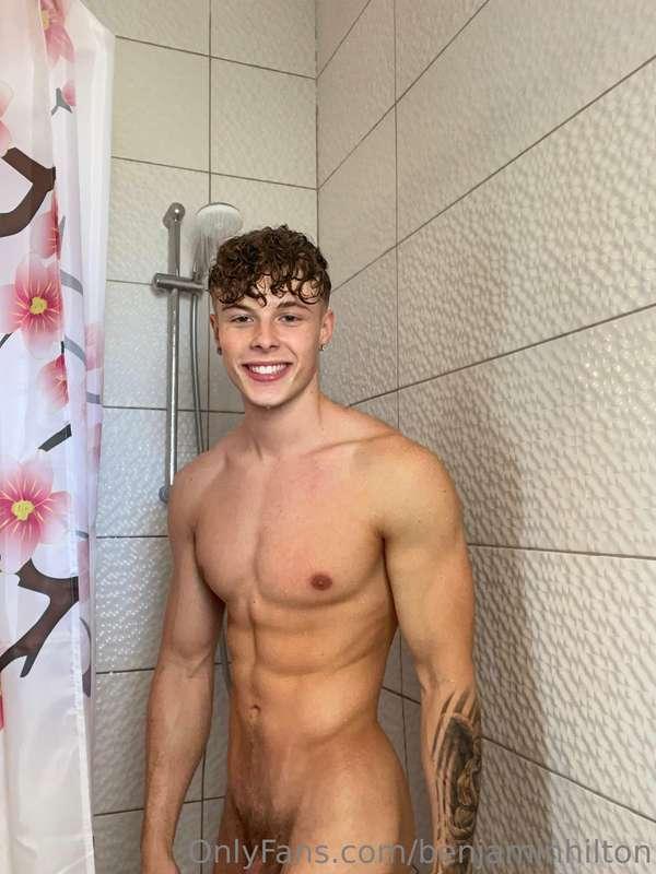benjaminhilton image #0