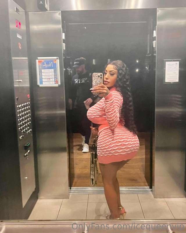 Would u Fuck me in an elevator?